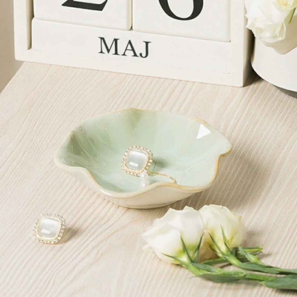 Elegant smyckesbricka