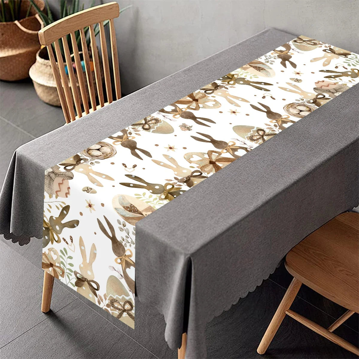 Bordslöpare med påsktema