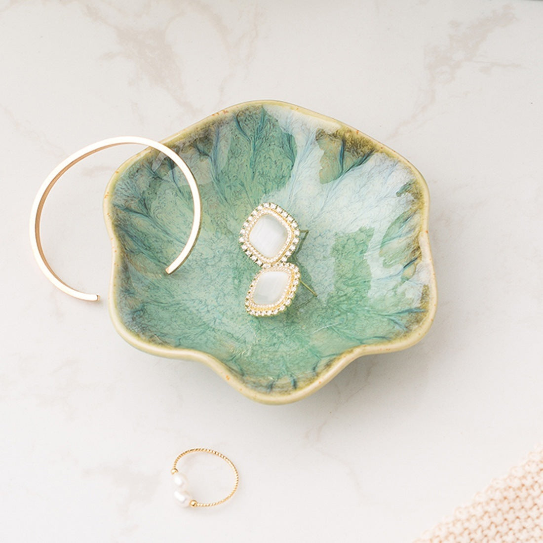 Elegant smyckesbricka